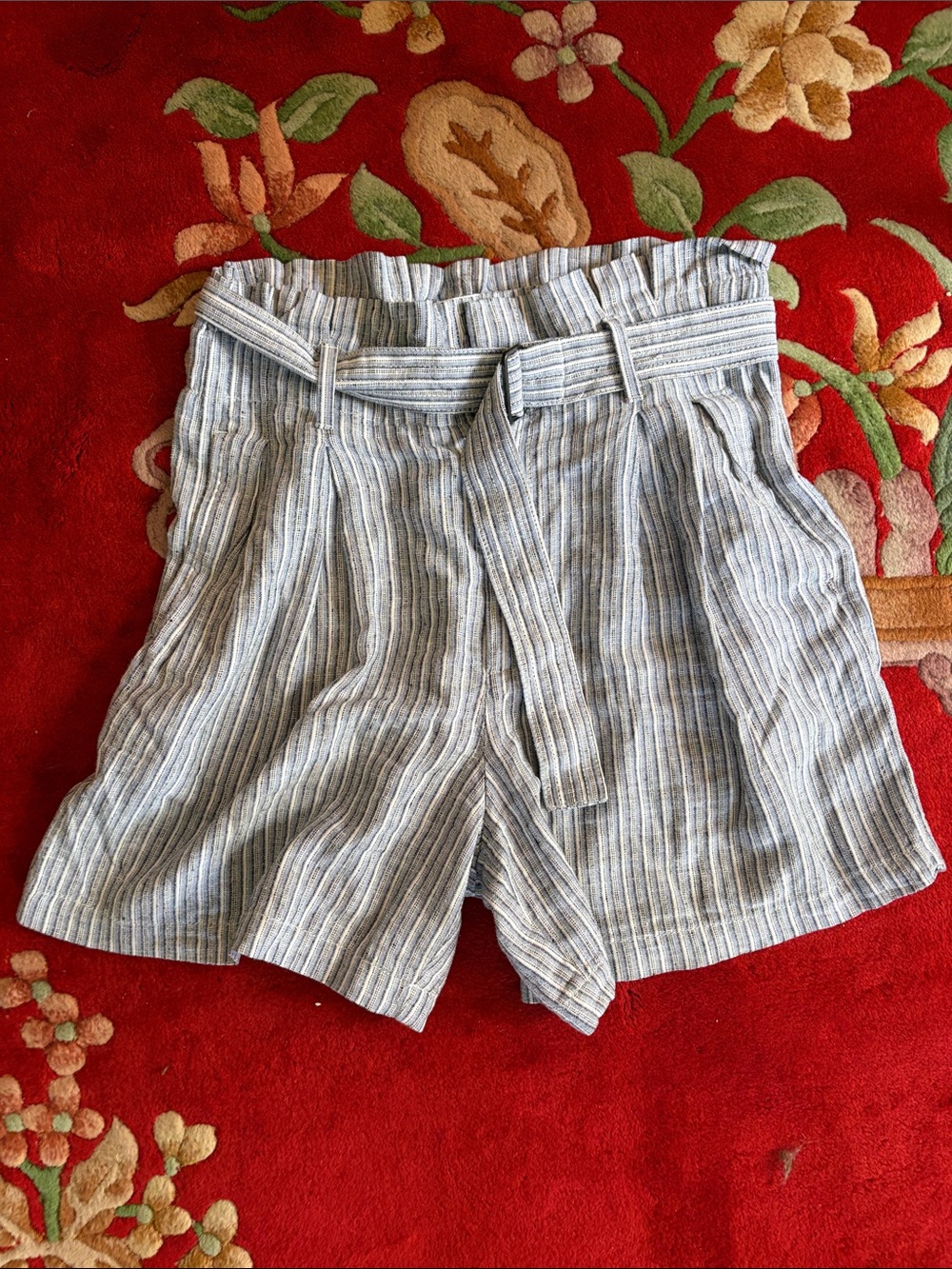 Banana Republic Striped High-Waist Paperbag Linen Shorts Lt Blue & White M 8-10